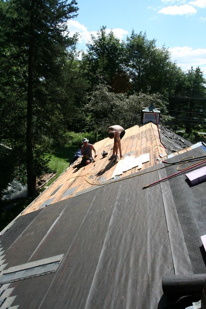 Roof Inspections in Manitowoc
